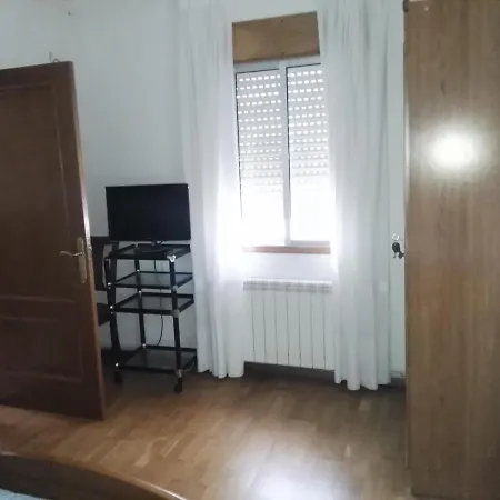 Ensan Ciprian Casa Del Horreo Cervo (Lugo)